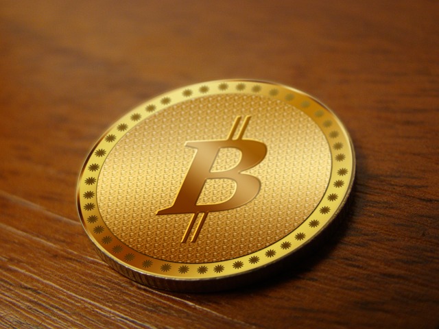 bitcoin na stole